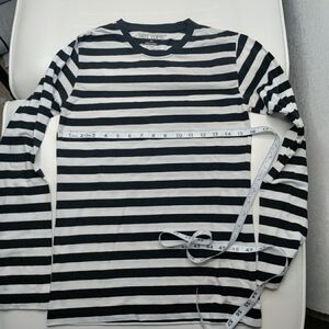 Hot topic shirt women's sz xs